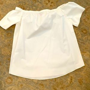 Vince Camuto size M top
